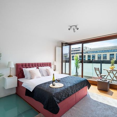 Apartment With 4 Bedrooms 布拉格 外观 照片