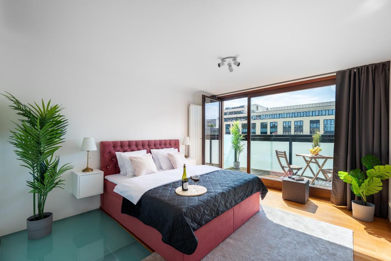 Apartment With 4 Bedrooms 布拉格 外观 照片