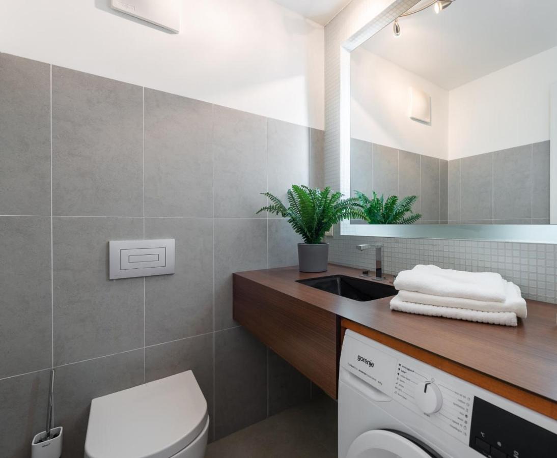 Apartment With 4 Bedrooms 布拉格 外观 照片